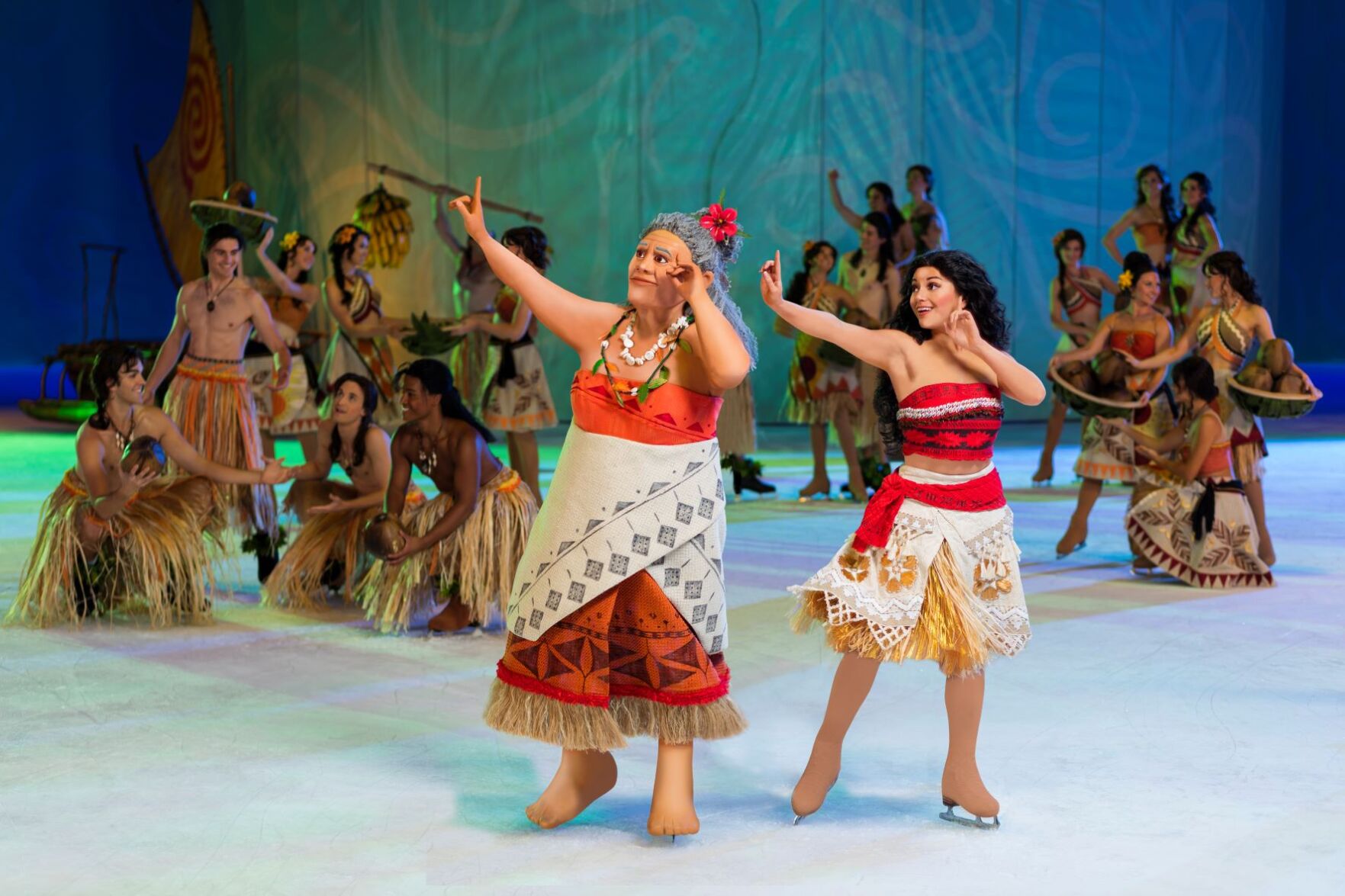 Disney on Ice Into Magic